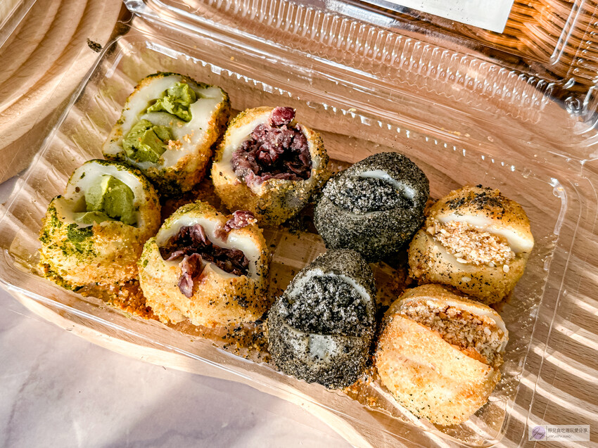 桃園市蘆竹區桃園美食-方人也Mochi Lab-每日限量手工麻糬!神秘不定期出沒文青攤車,專賣鮮奶麻糬