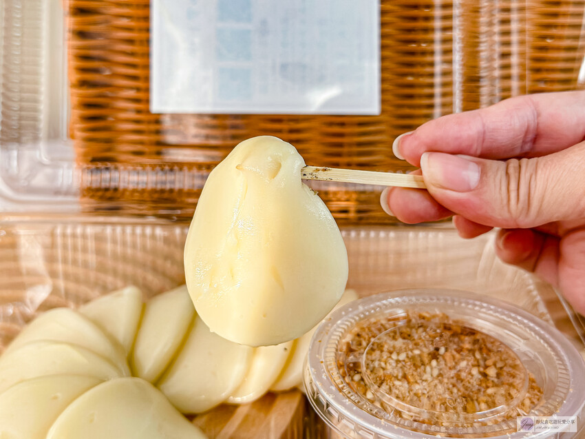 桃園市蘆竹區桃園美食-方人也Mochi Lab-每日限量手工麻糬!神秘不定期出沒文青攤車,專賣鮮奶麻糬