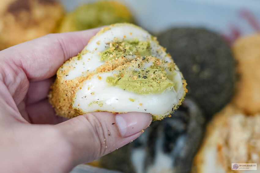 桃園市蘆竹區桃園美食-方人也Mochi Lab-每日限量手工麻糬!神秘不定期出沒文青攤車,專賣鮮奶麻糬