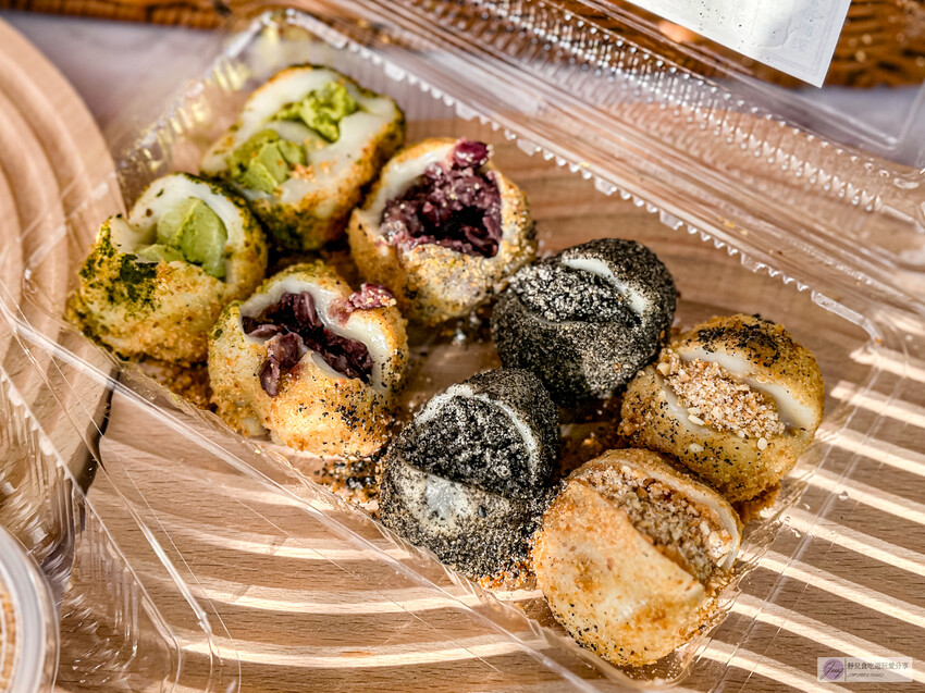 桃園市蘆竹區桃園美食-方人也Mochi Lab-每日限量手工麻糬!神秘不定期出沒文青攤車,專賣鮮奶麻糬