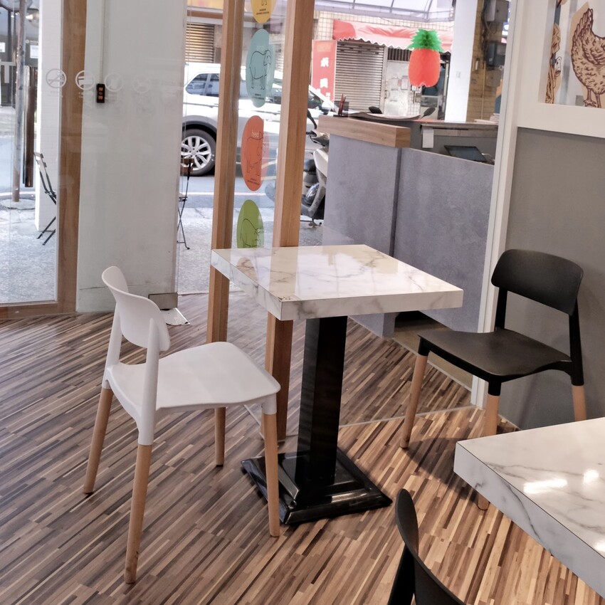 【板橋早餐推薦】早安公雞農場晨食-板橋實踐店～板橋平價早午餐～板橋不限時充電餐廳～