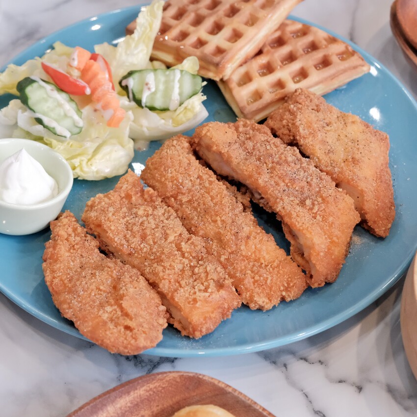 【板橋早餐推薦】早安公雞農場晨食-板橋實踐店～板橋平價早午餐～板橋不限時充電餐廳～