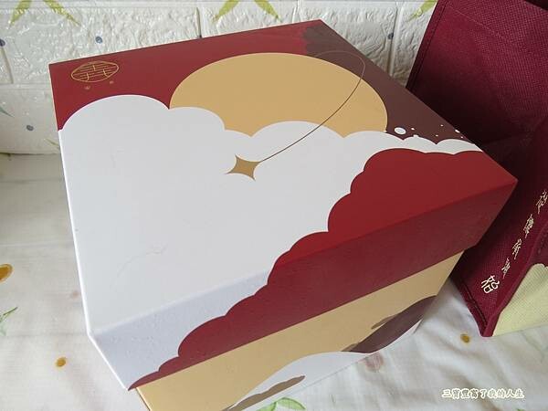 彌月油飯禮盒3.JPG