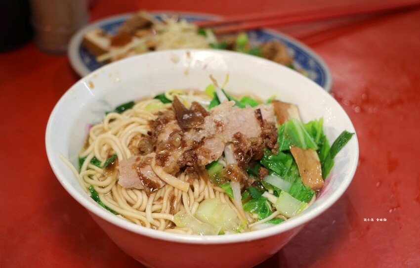 哈瑪星廟口正老牌汕頭麵‧飄香一甲子老味道，評價二極化 - 敦 小 蓮の食旅錄