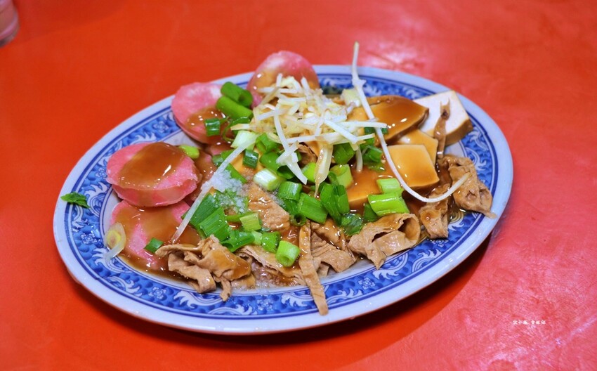 哈瑪星廟口正老牌汕頭麵‧飄香一甲子老味道，評價二極化 - 敦 小 蓮の食旅錄