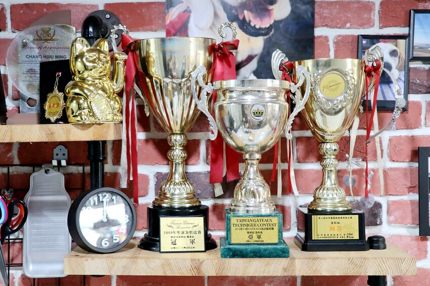 擁有酥鬆脆三重口感的超厲害曲奇餅乾.一吃就愛上的美味.桃園中壢伴手禮推薦♥大耳朵朵♥