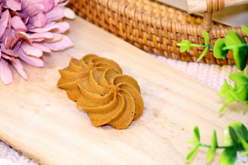 擁有酥鬆脆三重口感的超厲害曲奇餅乾.一吃就愛上的美味.桃園中壢伴手禮推薦♥大耳朵朵♥