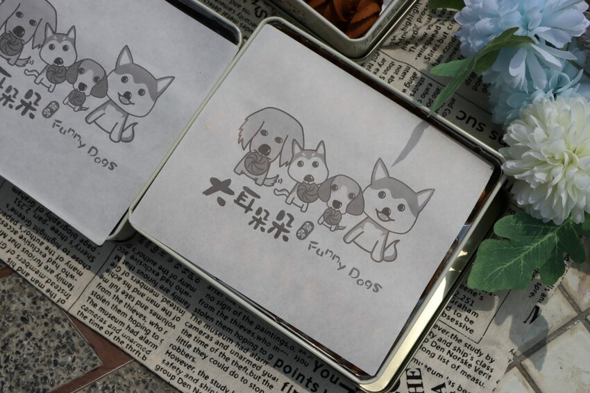 為了紀念愛犬而創立的品牌，『酥、鬆、脆』三種口感好滋味， 送禮最佳選擇~