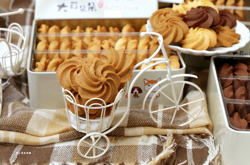 大耳朵朵曲奇餅‧眷村小巷弄內的甜點師父，濃郁可口曲奇餅酥、脆、鬆三重組合 - 敦 小 蓮の食旅錄