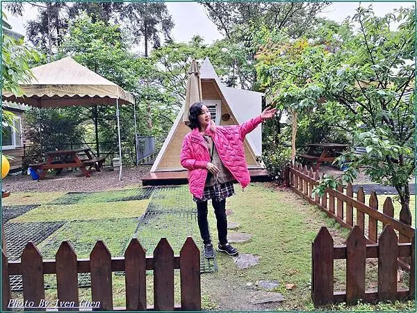 《新竹景觀咖啡廳》橫山唯美咖啡廳/『藍月山谷』 Ivenの窩