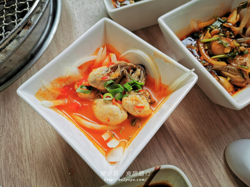 嘉義。東石》季津全蚵宴。烤蚵必備,可吃到多樣化的蚵仔全餐