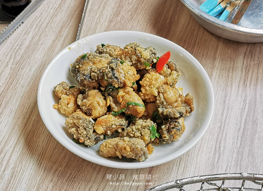 嘉義。東石》季津全蚵宴。烤蚵必備,可吃到多樣化的蚵仔全餐