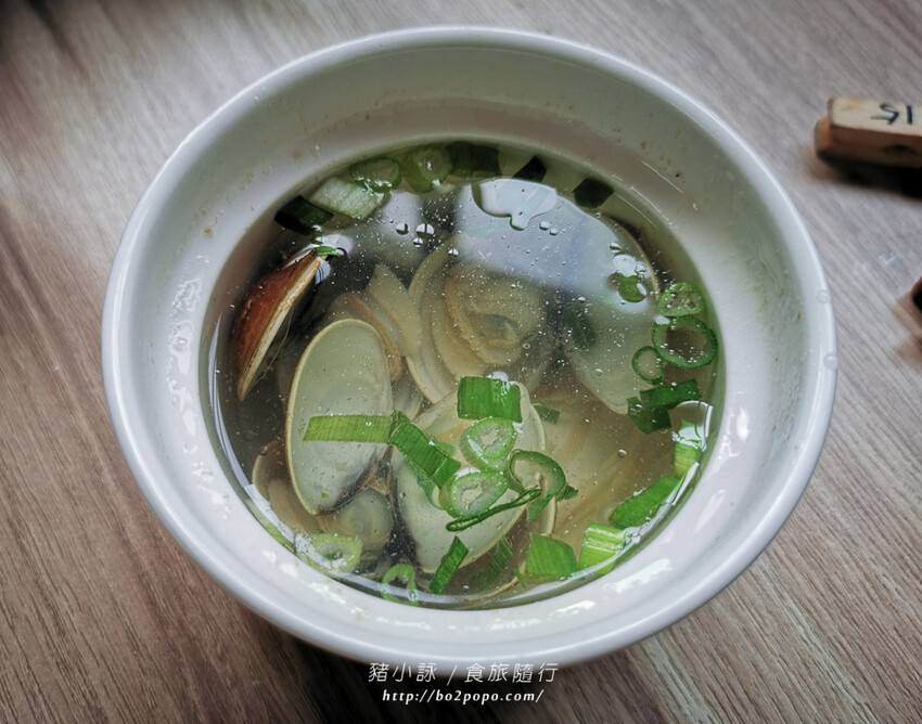 嘉義。東石》季津全蚵宴。烤蚵必備,可吃到多樣化的蚵仔全餐