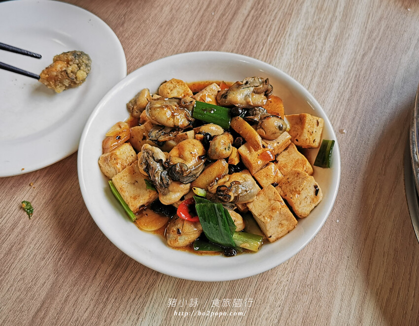 嘉義。東石》季津全蚵宴。烤蚵必備,可吃到多樣化的蚵仔全餐