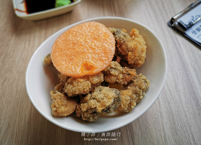 嘉義。東石》季津全蚵宴。烤蚵必備,可吃到多樣化的蚵仔全餐