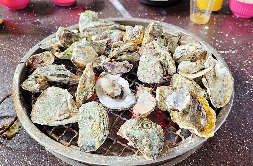 200元烤蚵吃到飽！產地新鮮直送，肥美蚵仔不限時任你無限吃，還有30道熱炒料理！！
