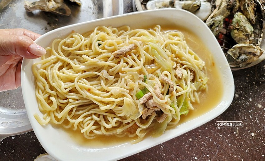 200元烤蚵吃到飽！產地新鮮直送，肥美蚵仔不限時任你無限吃，還有30道熱炒料理！！