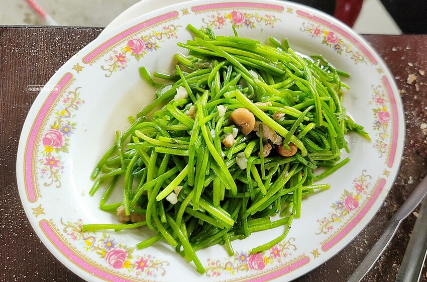 200元烤蚵吃到飽！產地新鮮直送，肥美蚵仔不限時任你無限吃，還有30道熱炒料理！！