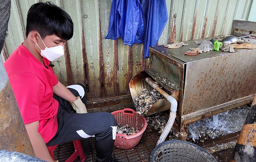 200元烤蚵吃到飽！產地新鮮直送，肥美蚵仔不限時任你無限吃，還有30道熱炒料理！！