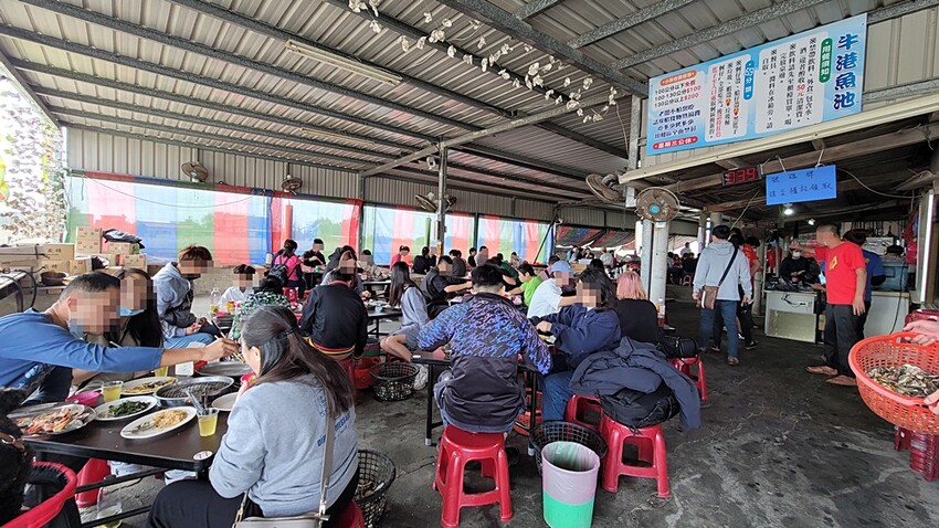 200元烤蚵吃到飽！產地新鮮直送，肥美蚵仔不限時任你無限吃，還有30道熱炒料理！！