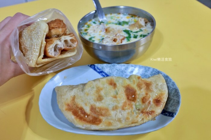 彰化員林第一市場王爺宮後炸粿蚵｜員林市場美食，隱藏版人氣古早味小吃