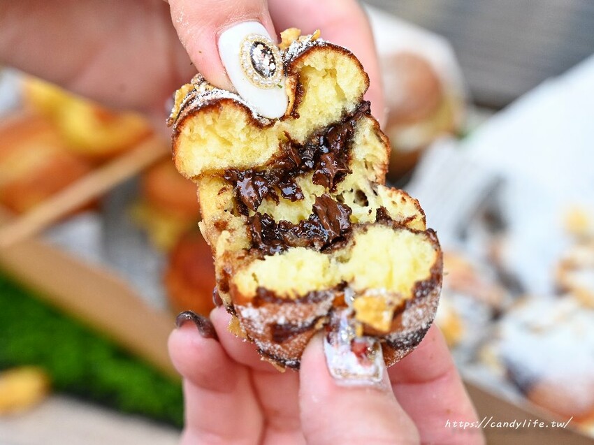Mama手作蛋糕球｜是雞蛋糕也是鬆餅，隱藏版超萌打卡甜點，鹹甜口味通通有～