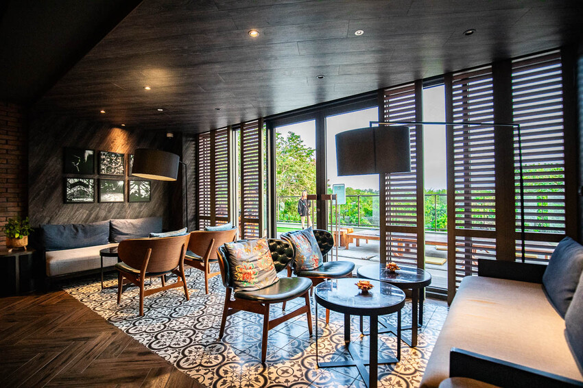 台南市仁德區捷絲旅台南虎山館｜宛如峇里島烏布雨林無邊際泳池！設計感十足渡假飯店