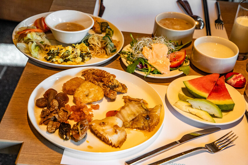 台南市仁德區捷絲旅台南虎山館｜宛如峇里島烏布雨林無邊際泳池！設計感十足渡假飯店