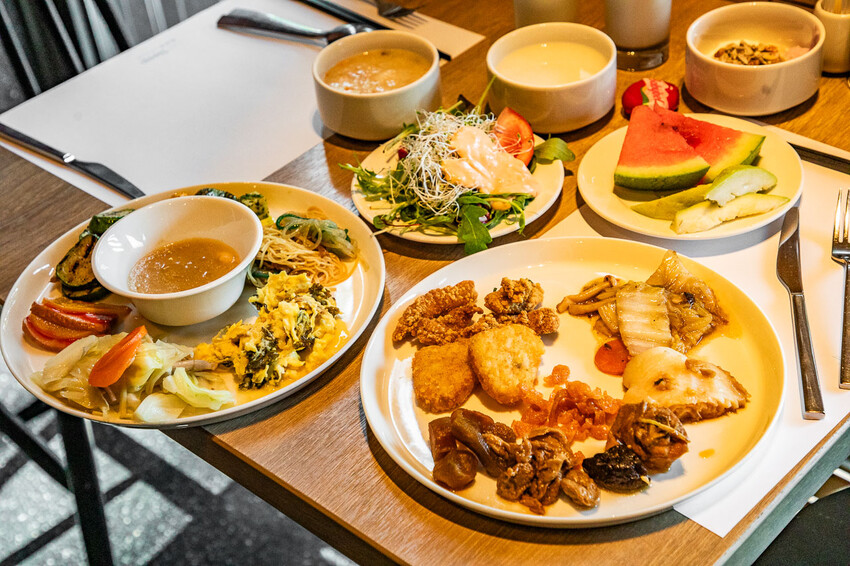 台南市仁德區捷絲旅台南虎山館｜宛如峇里島烏布雨林無邊際泳池！設計感十足渡假飯店