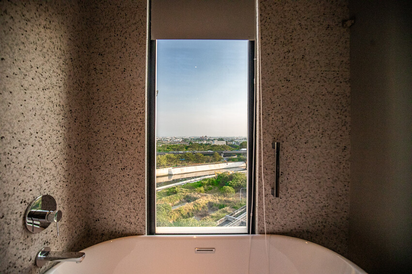 台南市仁德區捷絲旅台南虎山館｜宛如峇里島烏布雨林無邊際泳池！設計感十足渡假飯店