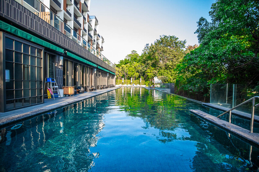 台南市仁德區捷絲旅台南虎山館｜宛如峇里島烏布雨林無邊際泳池！設計感十足渡假飯店