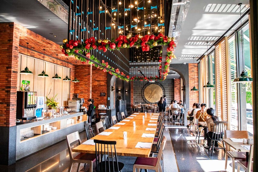 台南市仁德區捷絲旅台南虎山館｜宛如峇里島烏布雨林無邊際泳池！設計感十足渡假飯店