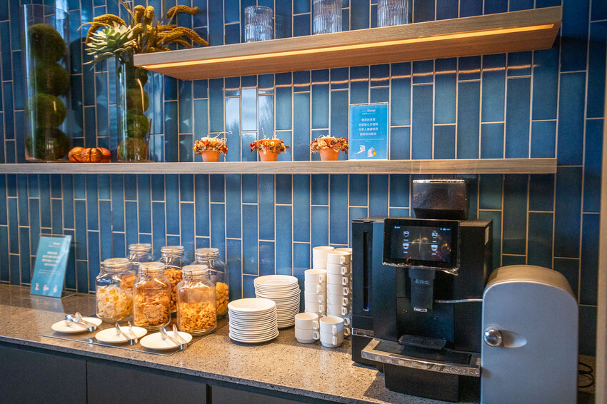 台南市仁德區捷絲旅台南虎山館｜宛如峇里島烏布雨林無邊際泳池！設計感十足渡假飯店