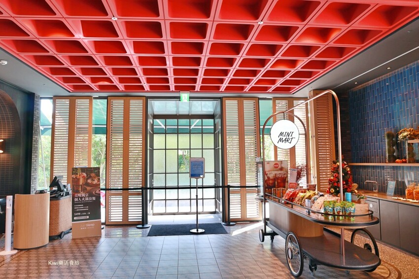 台南市仁德區台南住宿推薦捷絲旅台南虎山館|台南親子飯店.戶外泳池超美.享用點心吧.超高CP值.晚餐/早餐.近十鼓文化園區