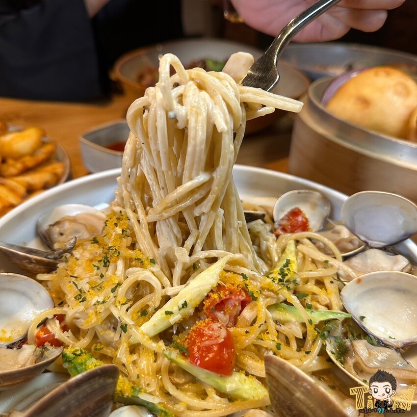 台南一輩子一定要住一次的五星級旅館！還有五星級主廚團隊進駐。懷舊與時尚元素兼具還有絕美露天泳池！