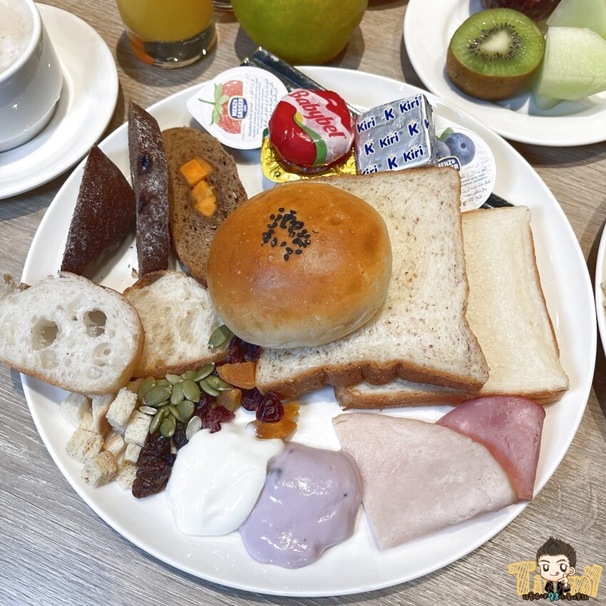 台南一輩子一定要住一次的五星級旅館！還有五星級主廚團隊進駐。懷舊與時尚元素兼具還有絕美露天泳池！