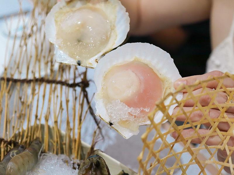 新竹湖口柒境鍋物！高CP值海陸火鍋饗宴加1元就送梅花豬、大白蝦二選一！高CP值火鍋推薦