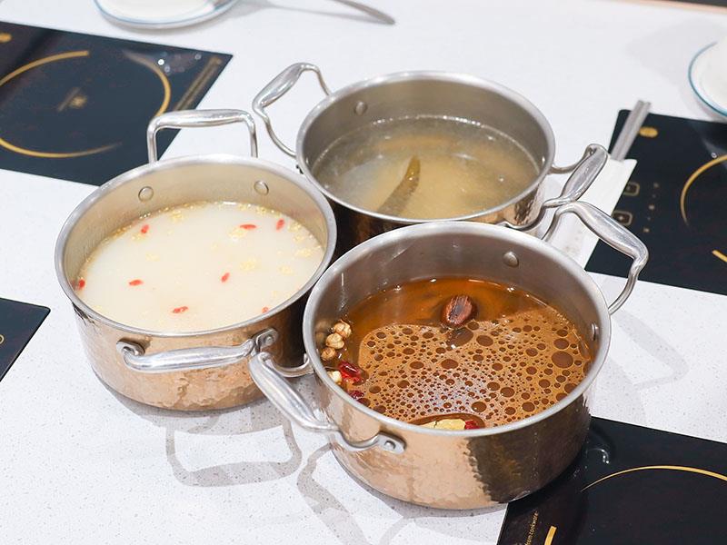 新竹湖口柒境鍋物！高CP值海陸火鍋饗宴加1元就送梅花豬、大白蝦二選一！高CP值火鍋推薦