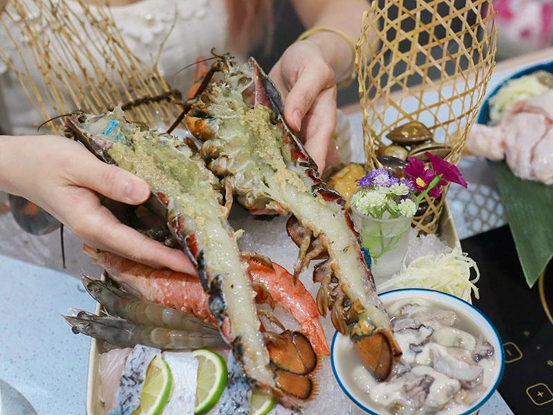新竹湖口柒境鍋物！高CP值海陸火鍋饗宴加1元就送梅花豬、大白蝦二選一！高CP值火鍋推薦
