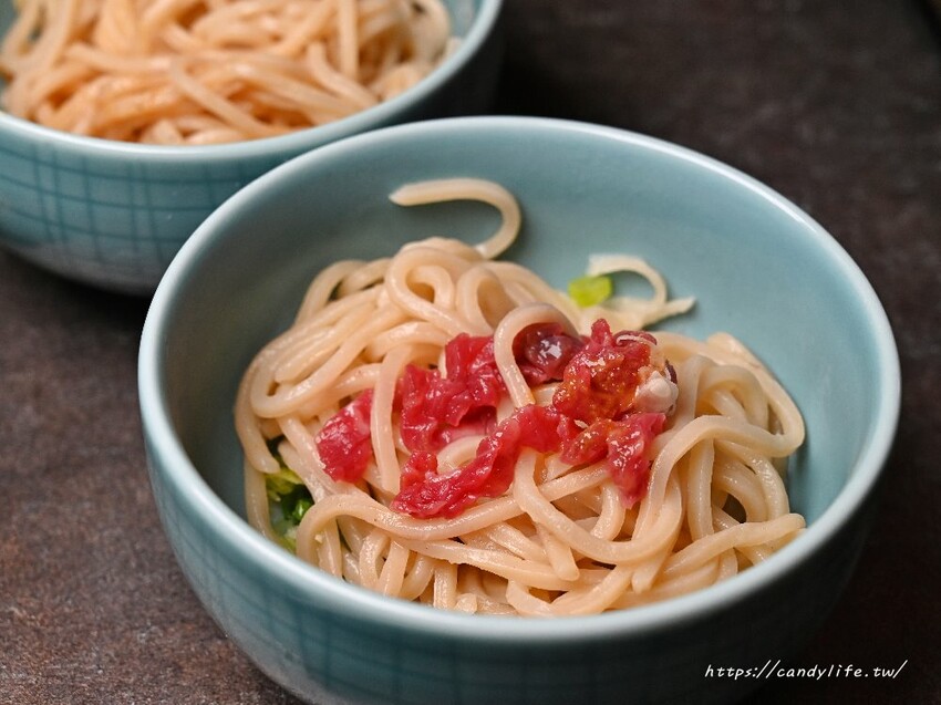 一潤鮮切鍋物｜台中人氣燒肉店新品牌開在這，台中高檔火鍋，主打現切頂級冷藏肉，還有免費和牛擔擔麵爽爽吃～