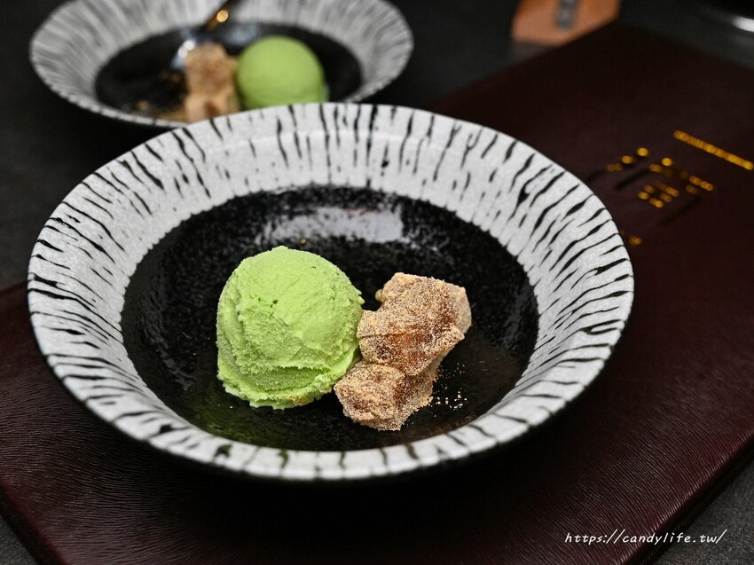 一潤鮮切鍋物｜台中人氣燒肉店新品牌開在這，台中高檔火鍋，主打現切頂級冷藏肉，還有免費和牛擔擔麵爽爽吃～