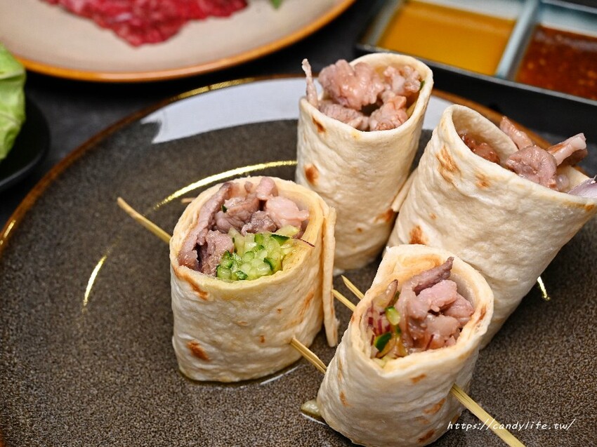 一潤鮮切鍋物｜台中人氣燒肉店新品牌開在這，台中高檔火鍋，主打現切頂級冷藏肉，還有免費和牛擔擔麵爽爽吃～