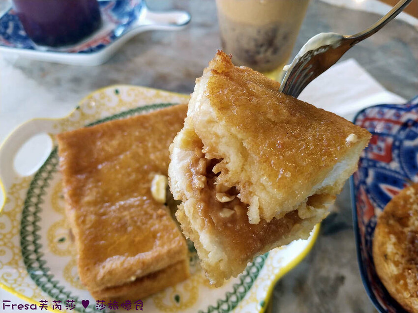 高雄港式美食「智勝所香港餐廳」假日全日營業!炸雞腿拌麵配花生西多士。