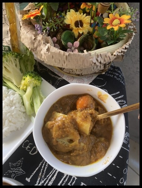 【咖哩即食包推薦】【橫須賀調理所】傳統日式咖哩熟成工法，濃郁及成熟的咖裡滋味,寶貝心目中最好吃排名第