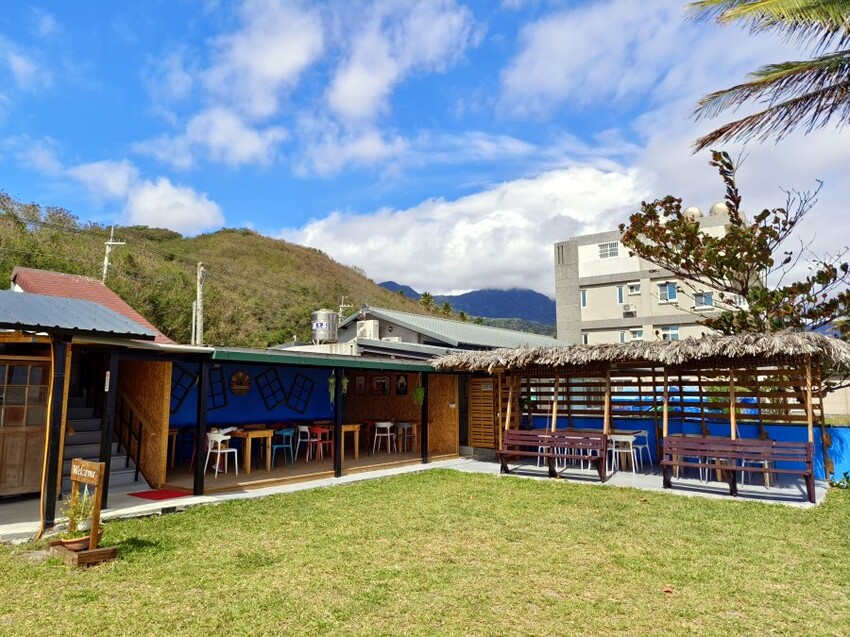 【台東美食】紀早灣麵包果咖啡坊．以麵包果為主題的海景咖啡廳!