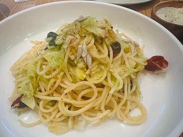 台北搭捷運就能抵達的餐廳:稻舍 迪化街。小小樹食 敦化南路