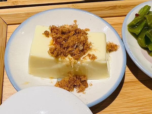 台北搭捷運就能抵達的餐廳:稻舍 迪化街。小小樹食 敦化南路