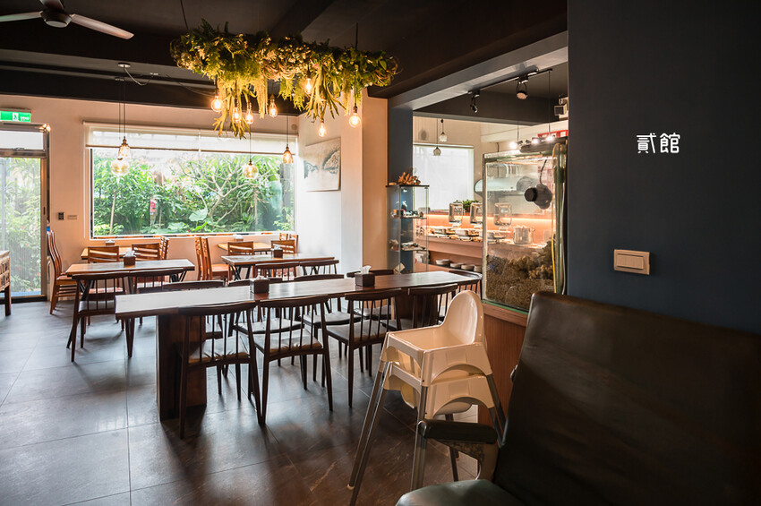 ｜花蓮住宿｜貳館海景民宿，躺在床上就能欣賞太平洋景色、看日出和星星，房間內還有溜滑梯讓孩子玩個夠 - Hallo！I'm 婷兒