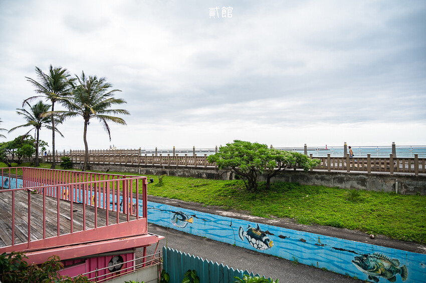 ｜花蓮住宿｜貳館海景民宿，躺在床上就能欣賞太平洋景色、看日出和星星，房間內還有溜滑梯讓孩子玩個夠 - Hallo！I'm 婷兒
