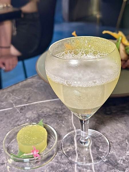 台北市松山區[台北美食] Cantine Marais 瑪黑餐酒 敦南店 法式創意歐陸料理 調酒好喝！#大安區忠孝敦化美食 @蛋寶趴趴go